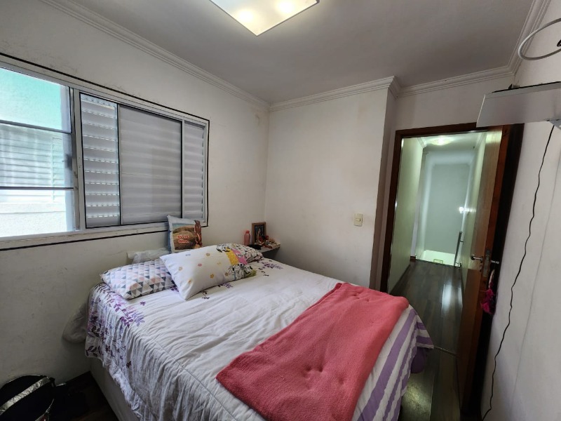 Apartamento à venda com 3 quartos, 145m² - Foto 13