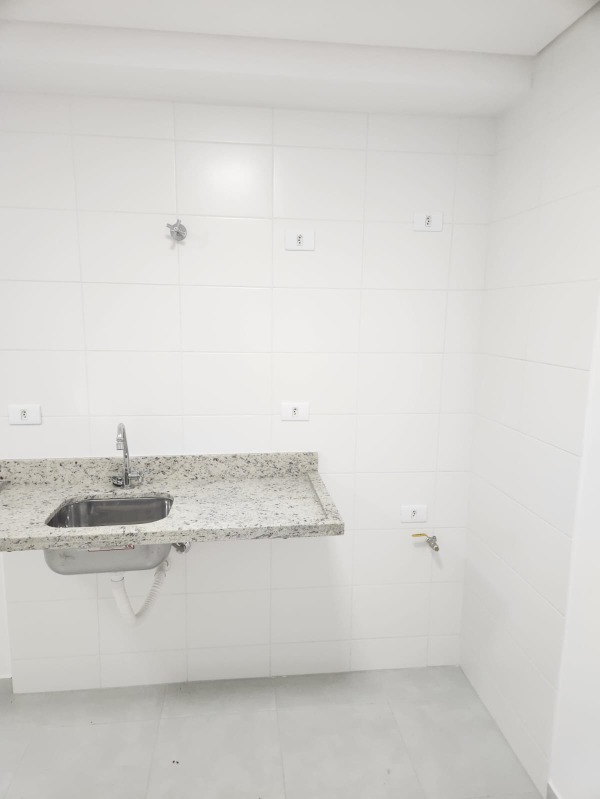 Apartamento à venda com 2 quartos, 36m² - Foto 11