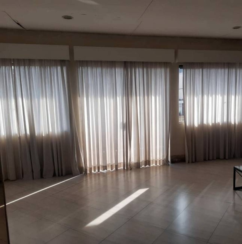 Apartamento à venda com 4 quartos, 240m² - Foto 9