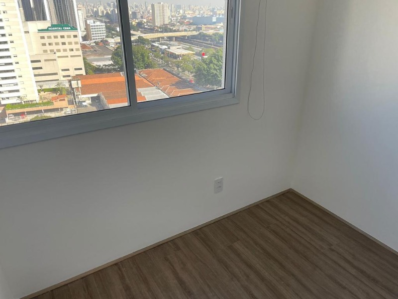 Apartamento à venda com 2 quartos, 38m² - Foto 22