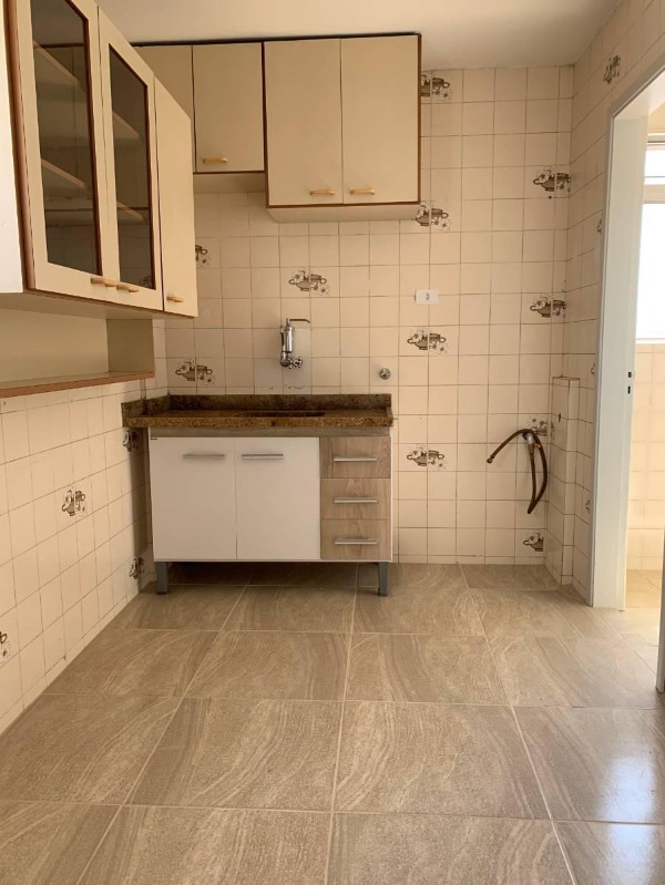 Apartamento à venda com 2 quartos, 66m² - Foto 8