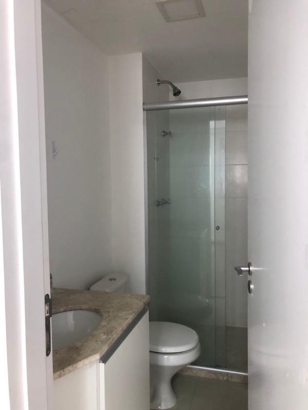 Apartamento à venda com 2 quartos, 68m² - Foto 11