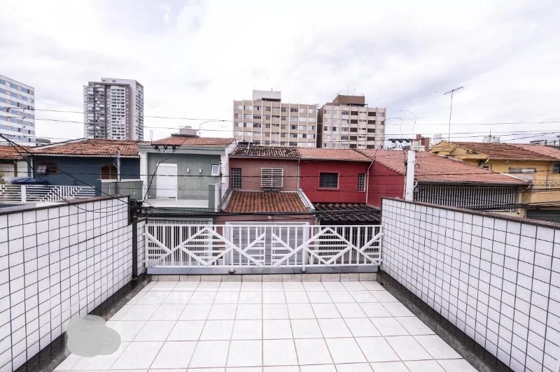 Casa à venda com 2 quartos, 90m² - Foto 25