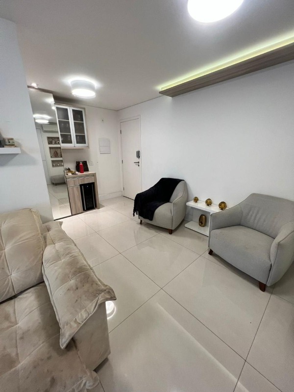 Apartamento à venda com 3 quartos, 91m² - Foto 8