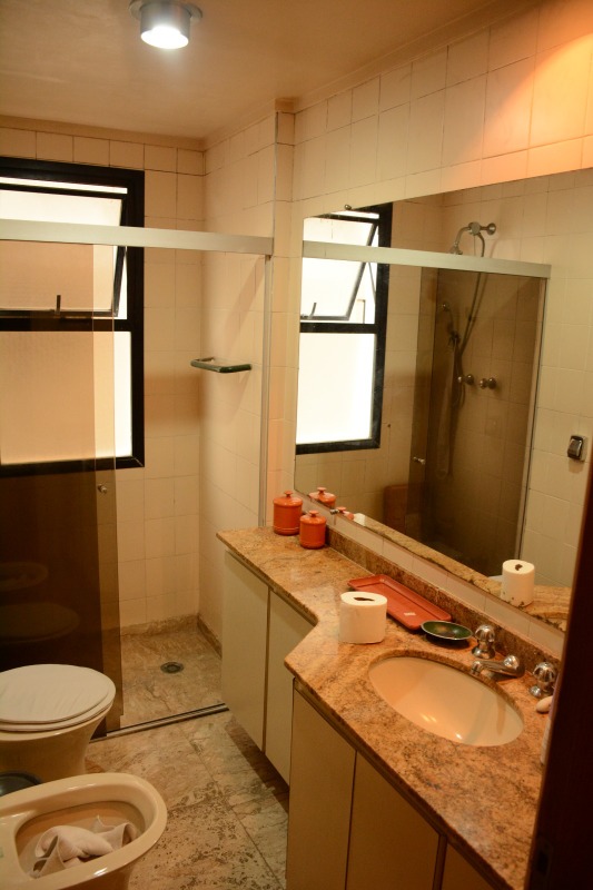 Apartamento à venda e aluguel com 4 quartos, 195m² - Foto 12