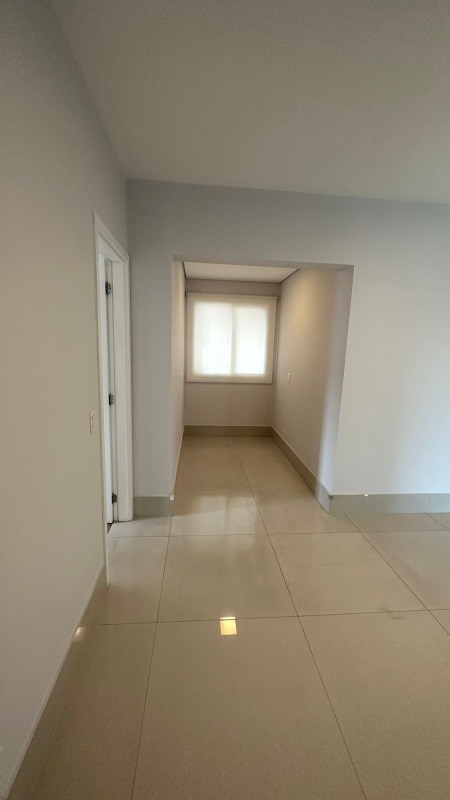 Apartamento à venda com 3 quartos, 145m² - Foto 5