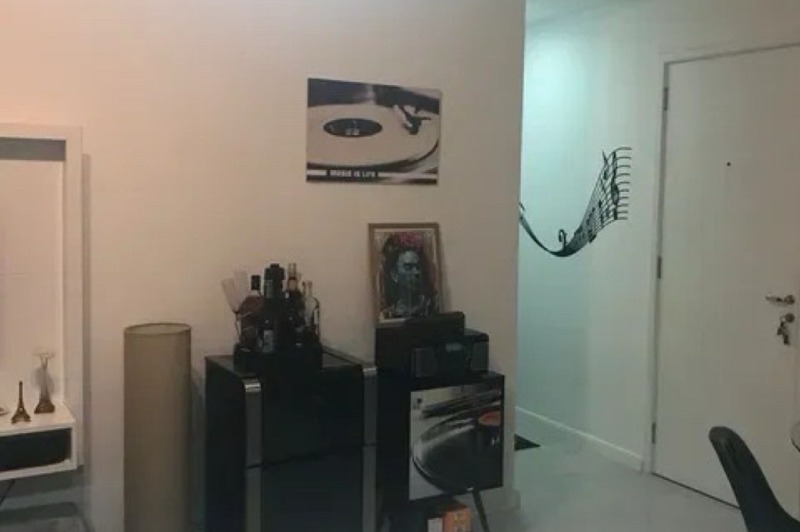 Apartamento à venda com 2 quartos, 59m² - Foto 2