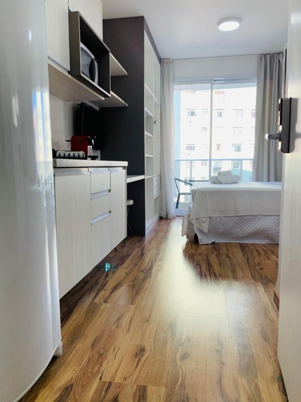 Apartamento à venda com 1 quarto, 22m² - Foto 2