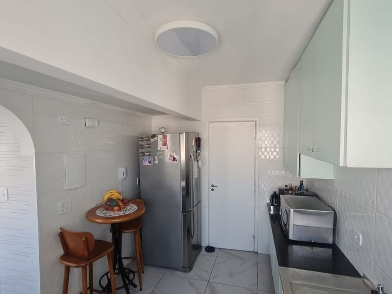 Apartamento à venda com 3 quartos, 125m² - Foto 8