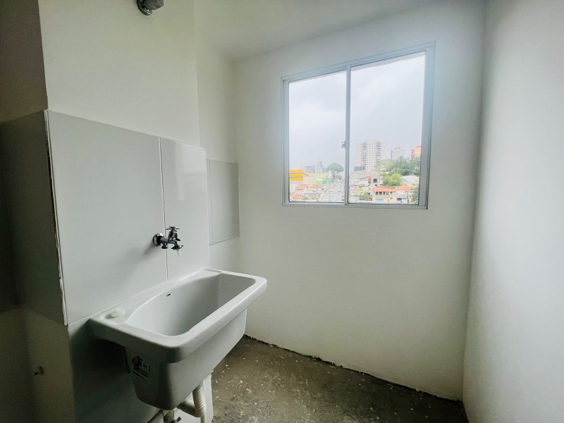 Apartamento à venda com 2 quartos, 36m² - Foto 20