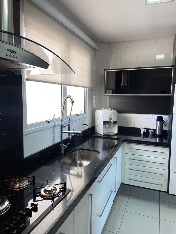 Apartamento à venda com 4 quartos, 157m² - Foto 42