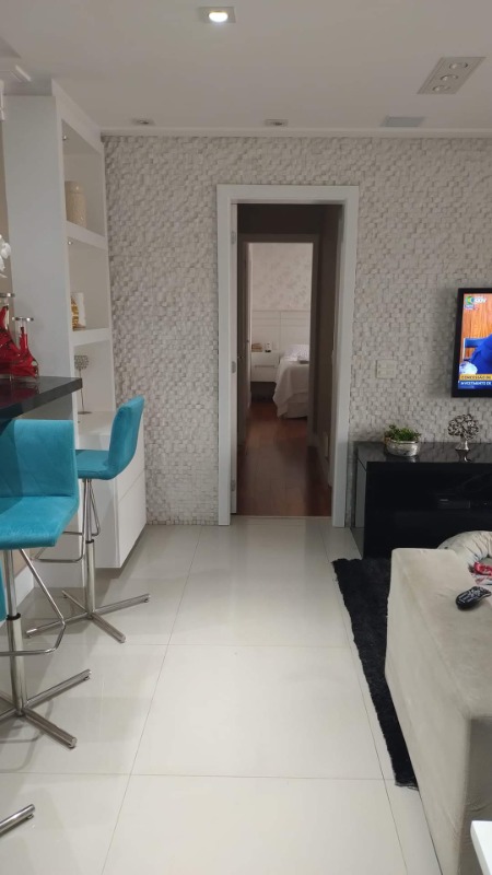 Apartamento à venda com 3 quartos, 105m² - Foto 4