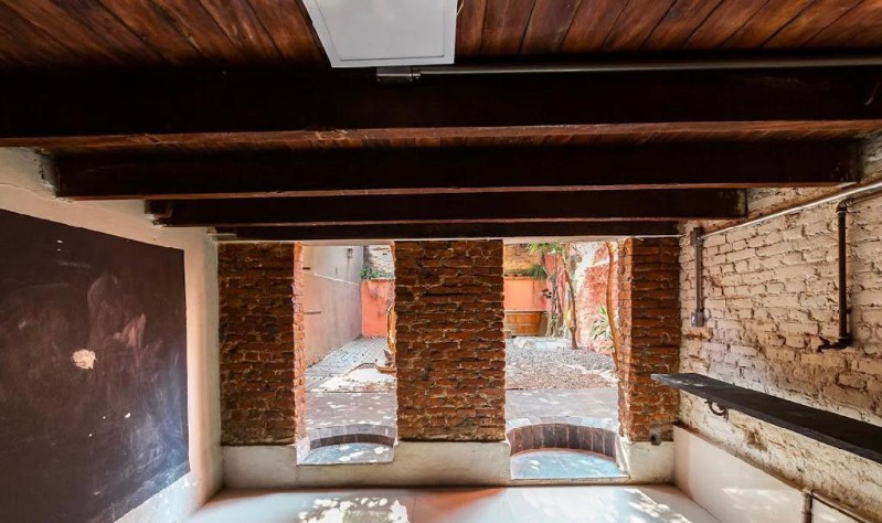 Casa à venda e aluguel com 2 quartos, 190m² - Foto 14