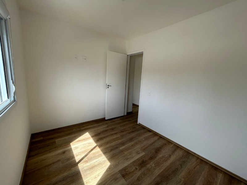 Apartamento à venda com 2 quartos, 42m² - Foto 9