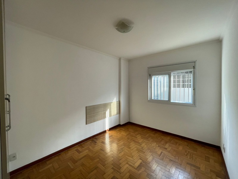 Apartamento à venda com 3 quartos, 86m² - Foto 12