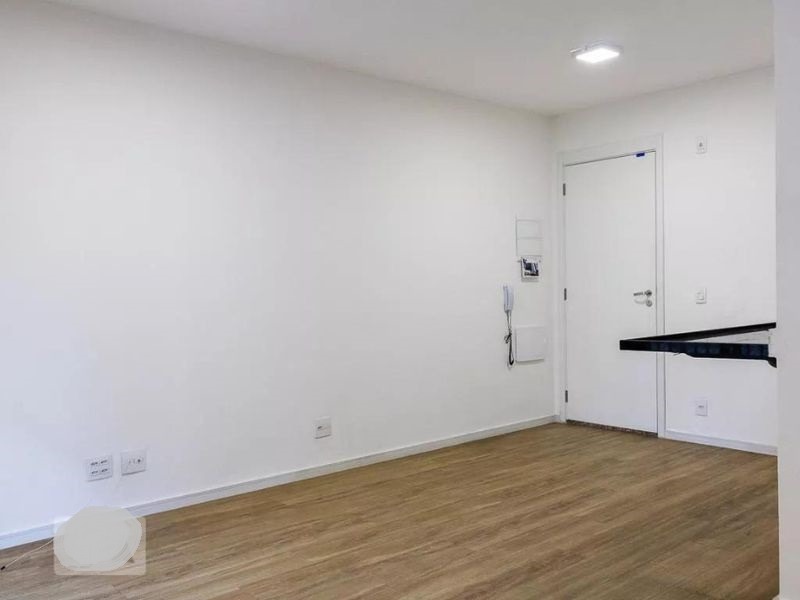 Apartamento à venda com 1 quarto, 26m² - Foto 2