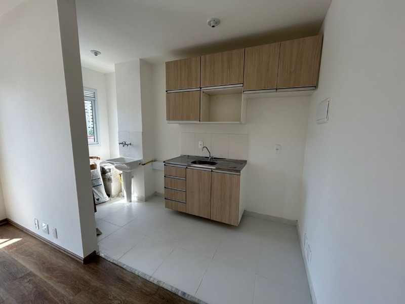 Apartamento à venda com 2 quartos, 42m² - Foto 5