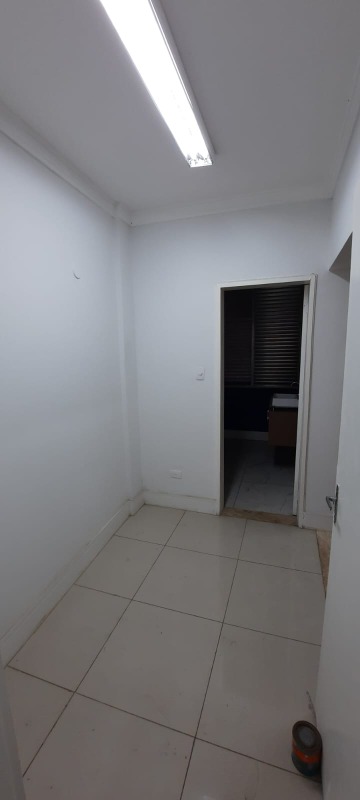 Apartamento à venda com 1 quarto, 45m² - Foto 22