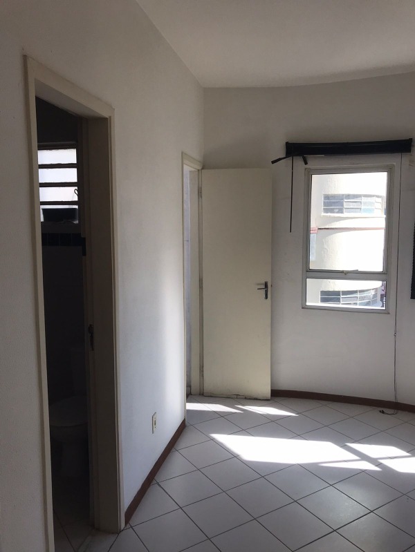 Apartamento à venda com 1 quarto, 27m² - Foto 13