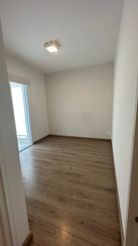 Apartamento à venda com 3 quartos, 145m² - Foto 13