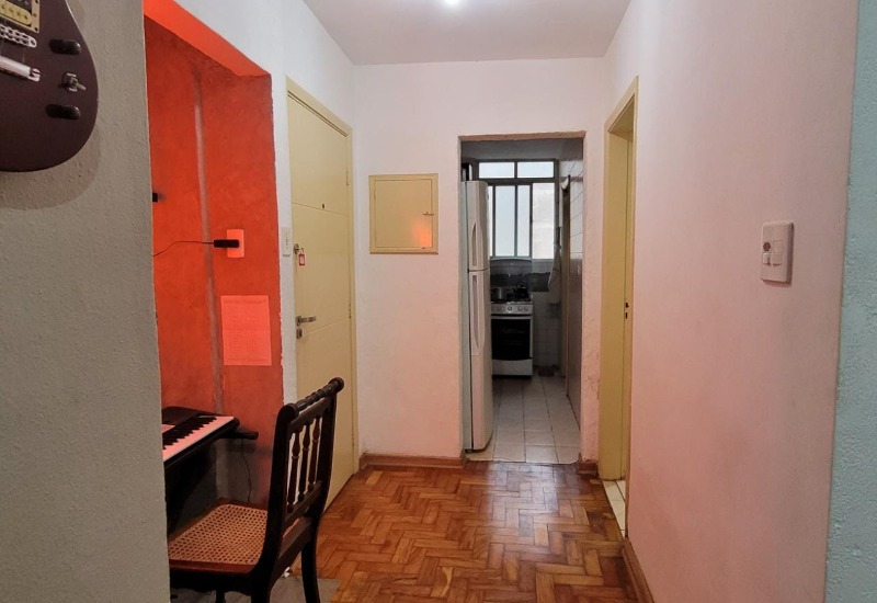 Apartamento à venda com 1 quarto, 40m² - Foto 4