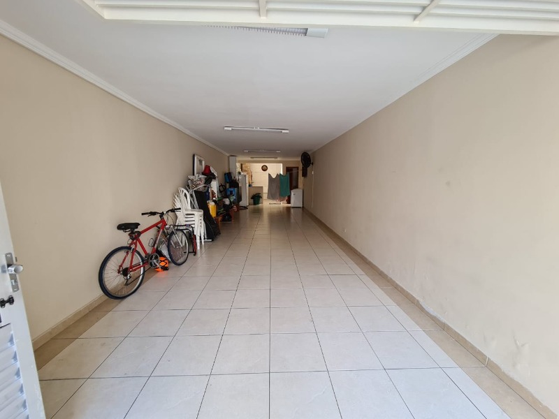 Apartamento à venda com 3 quartos, 145m² - Foto 23