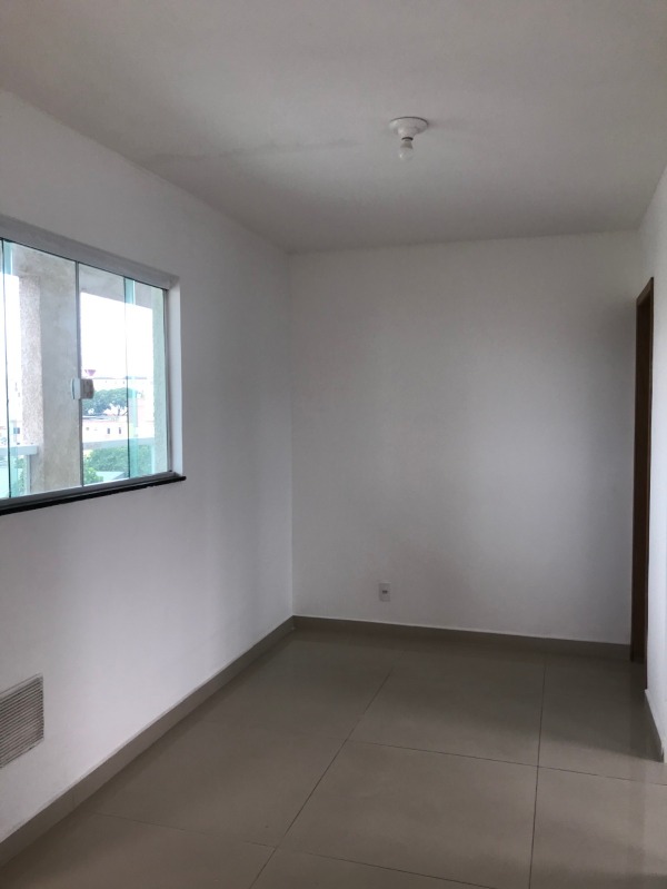 Apartamento à venda com 2 quartos, 48m² - Foto 2