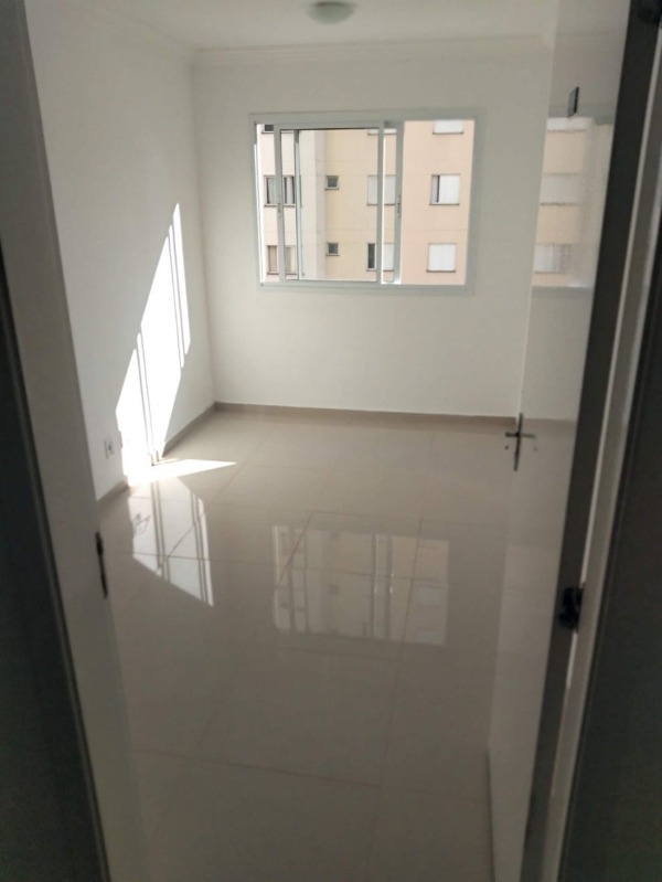 Apartamento à venda com 2 quartos, 50m² - Foto 2