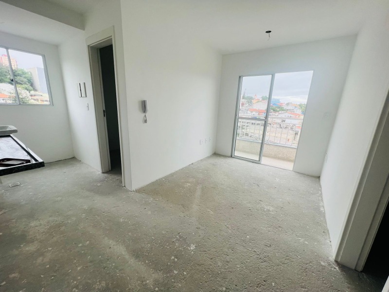 Apartamento à venda com 2 quartos, 36m² - Foto 2