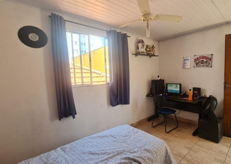 Casa à venda com 3 quartos, 187m² - Foto 11