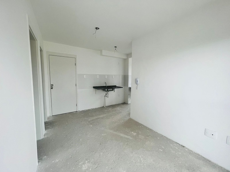 Apartamento à venda com 2 quartos, 36m² - Foto 4