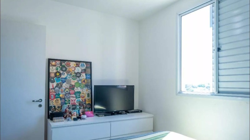 Apartamento à venda com 2 quartos, 62m² - Foto 9