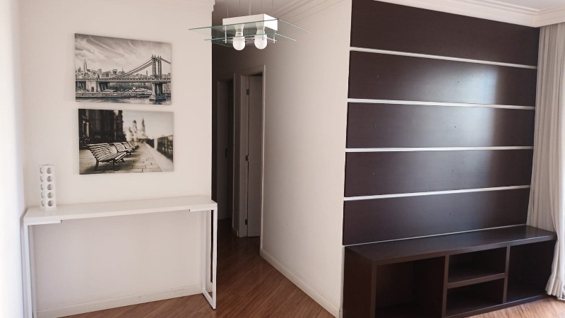 Apartamento à venda com 3 quartos, 73m² - Foto 2