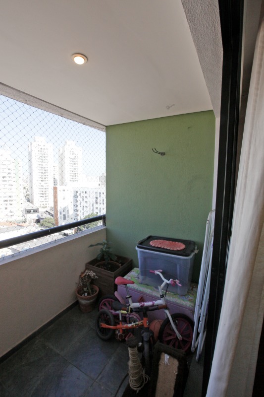 Apartamento à venda com 3 quartos, 79m² - Foto 25