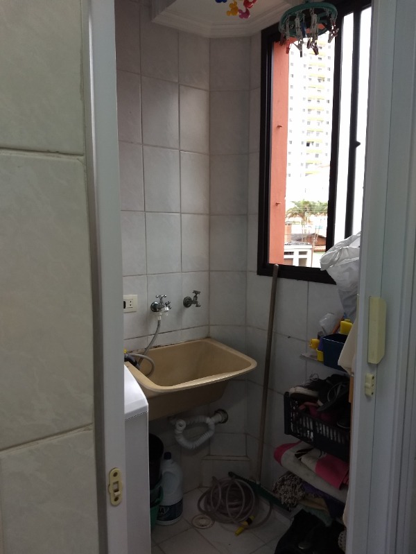 Apartamento à venda com 2 quartos, 60m² - Foto 13