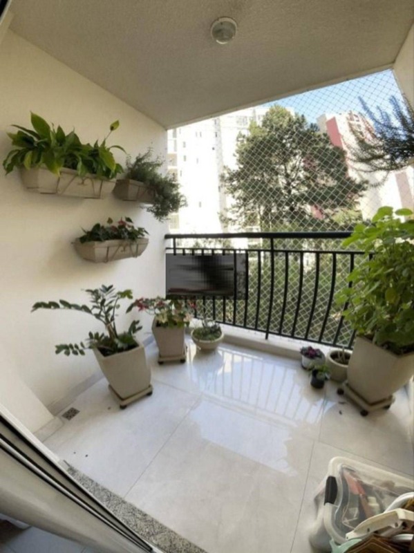 Apartamento à venda com 2 quartos, 68m² - Foto 43