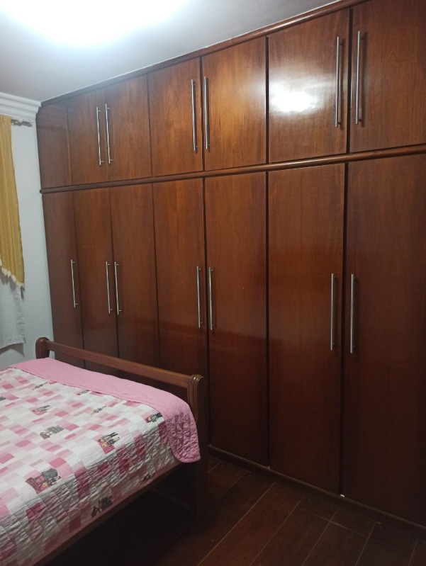 Casa à venda com 3 quartos, 200m² - Foto 18