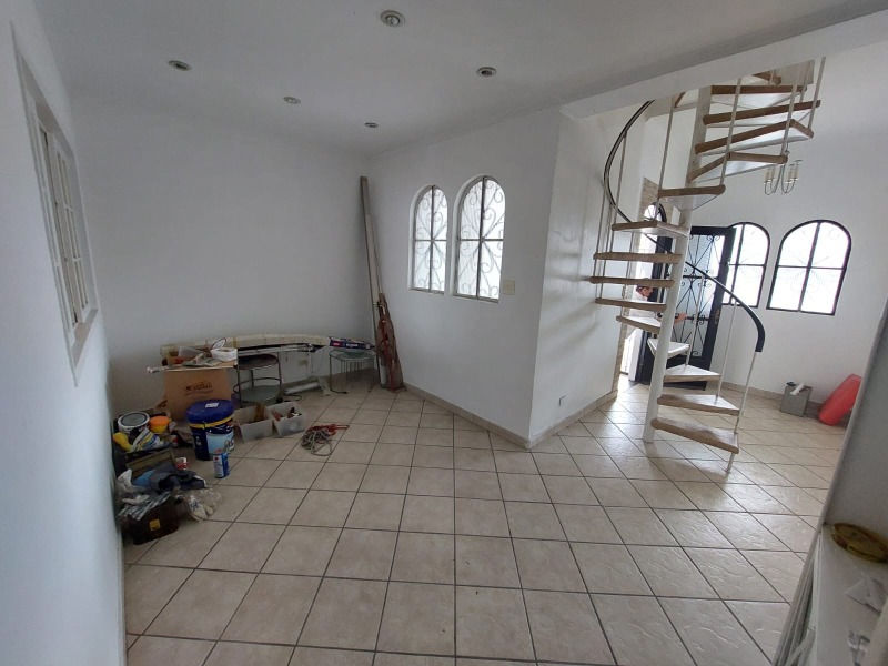 Casa à venda com 3 quartos, 150m² - Foto 23