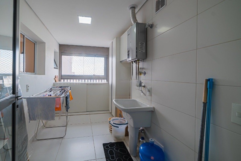 Apartamento à venda com 4 quartos, 159m² - Foto 11