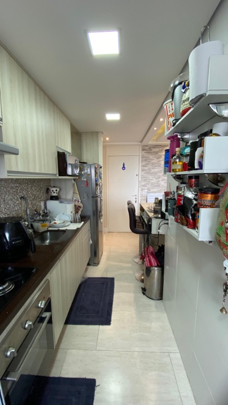 Apartamento à venda com 2 quartos, 69m² - Foto 11