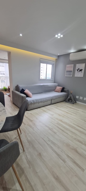 Apartamento à venda com 2 quartos, 69m² - Foto 31