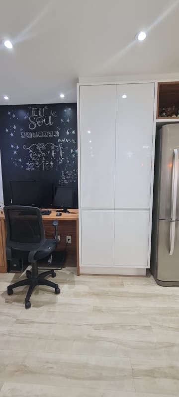 Apartamento à venda com 2 quartos, 69m² - Foto 58