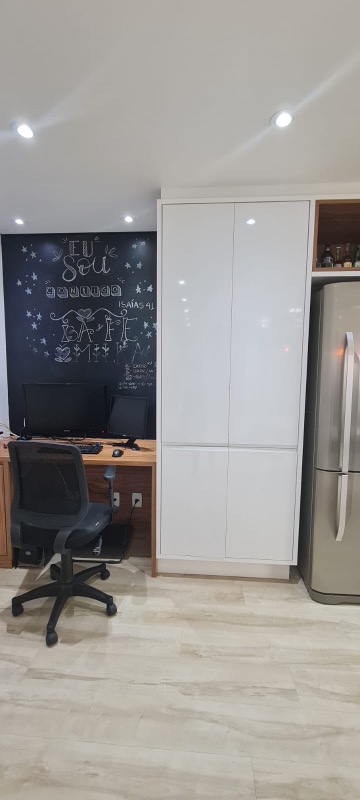 Apartamento à venda com 2 quartos, 69m² - Foto 26