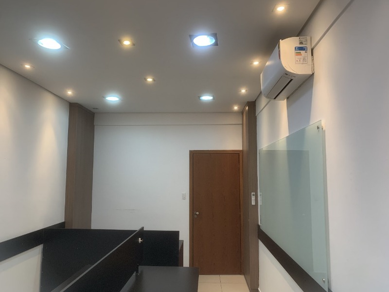 Imóvel Comercial Padrão à venda, 108m² - Foto 13