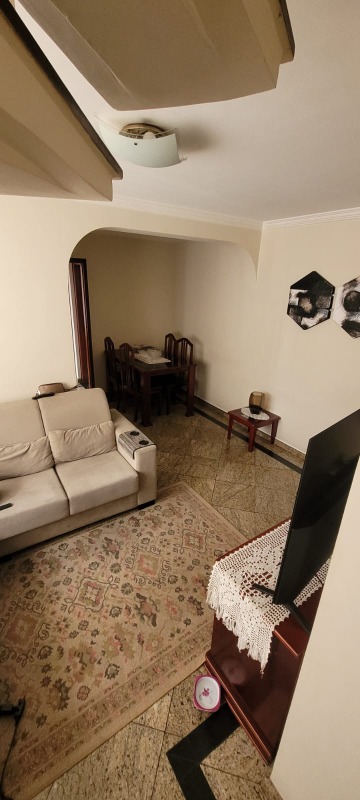 Apartamento à venda com 3 quartos, 160m² - Foto 2