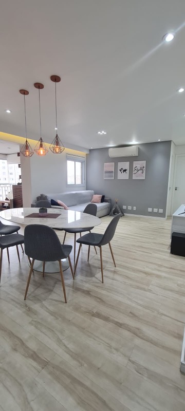 Apartamento à venda com 2 quartos, 69m² - Foto 4