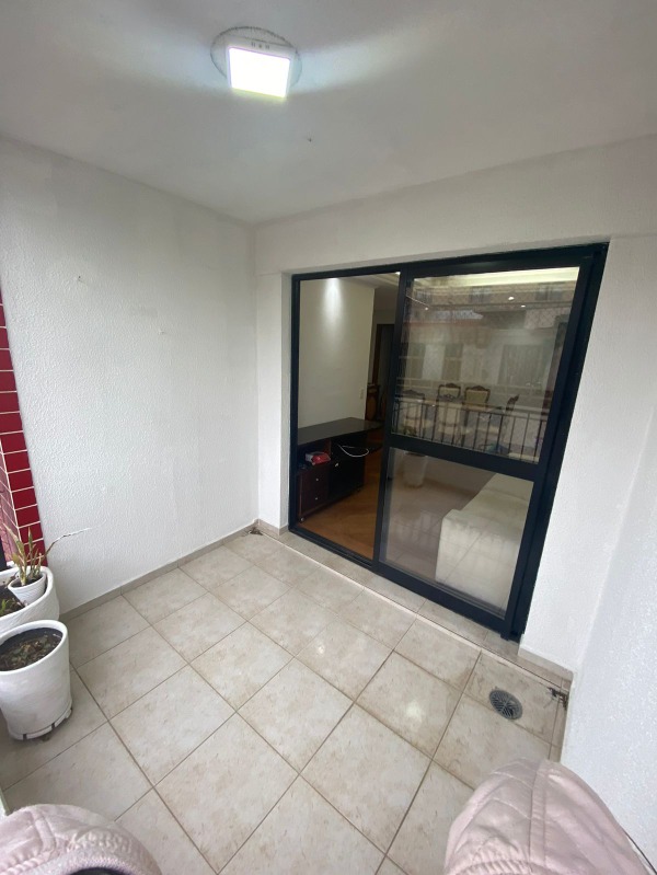 Apartamento à venda com 2 quartos, 62m² - Foto 15