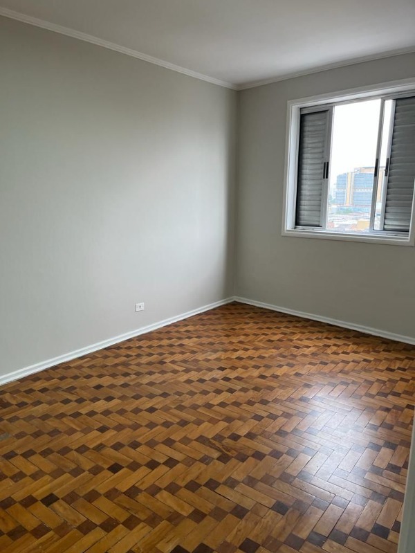 Apartamento à venda com 1 quarto, 46m² - Foto 2