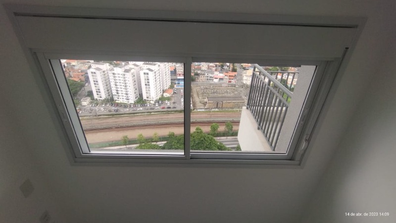 Apartamento à venda com 2 quartos, 64m² - Foto 10