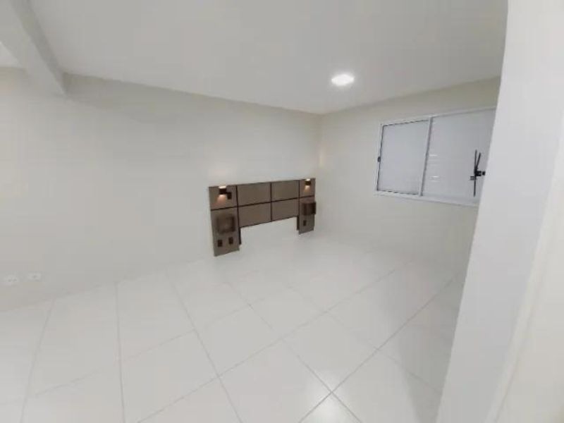 Apartamento à venda com 1 quarto, 40m² - Foto 15